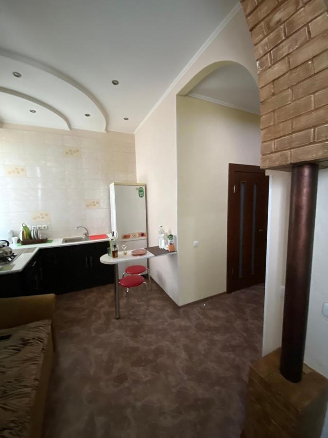 Студия На Черeмушках Lägenhet Odessa Exteriör bild